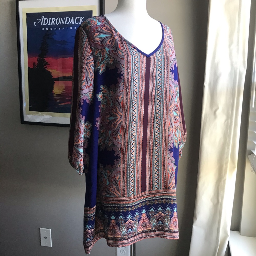 Print dress, lined. 3/4 sleeves